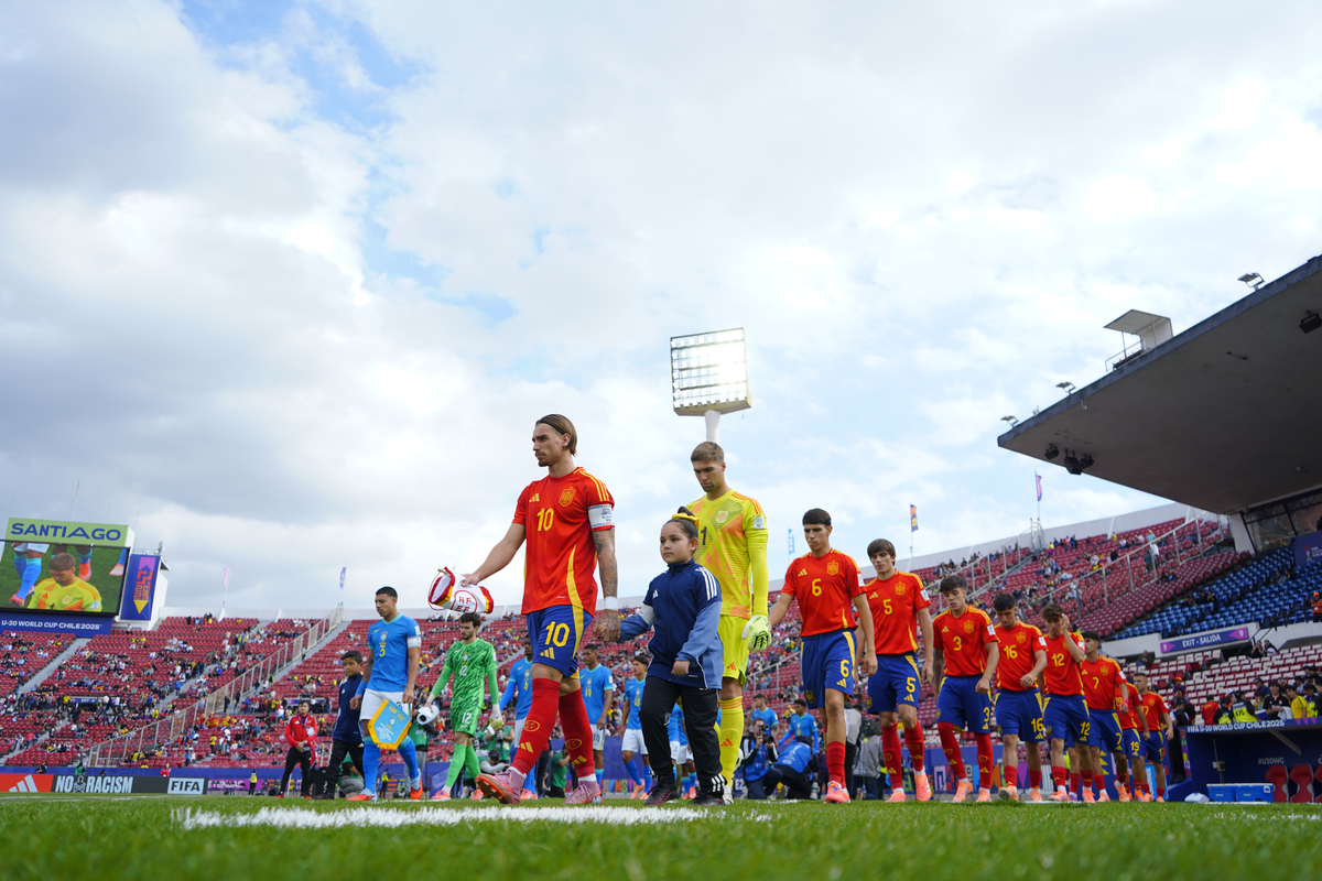 关于赛地聚焦——欧超杯集结日热度飙升，洛杉矶快船止住颓势，震撼外界，心理建设被强调的信息